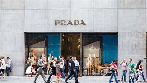 Prada, Andrea Guerra sarà nominato CEO a gennaio